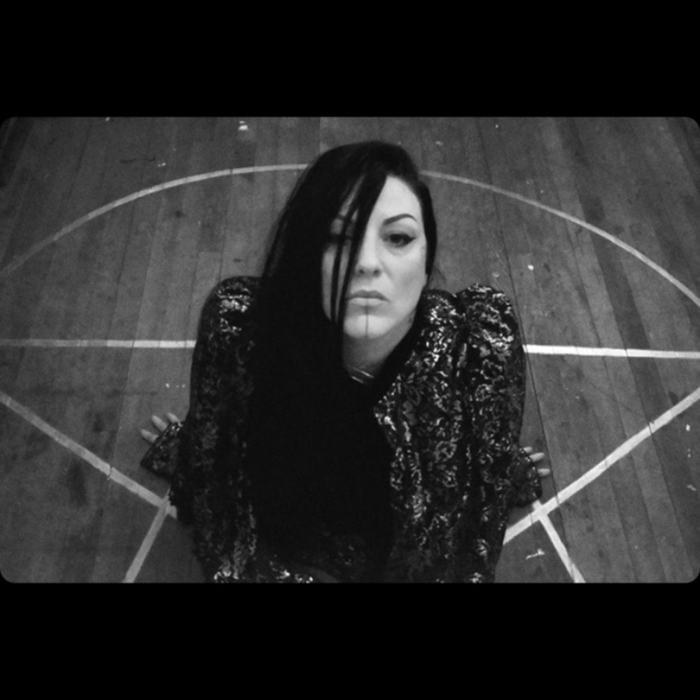 Meet your Posher, Rayne